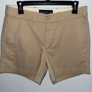 Abercrombie & Fitch women’s SZ 30 Tan Shorts